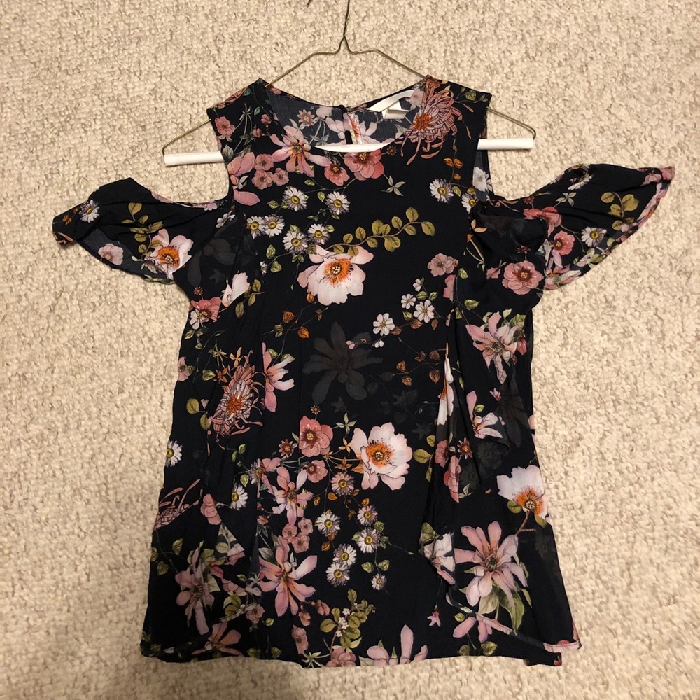 Navy w/blush floral cold shoulder blouse.